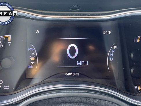 Used 2022 Jeep Grand Cherokee Limited image 22