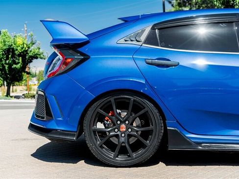 Used 2018 Honda Civic Type R image 12