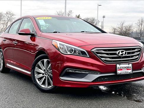 Used 2017 Hyundai Sonata Sport w/ Value Edition Package 02 image 2