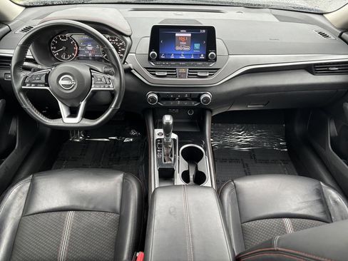 Used 2023 Nissan Altima 2.5 SR image 24