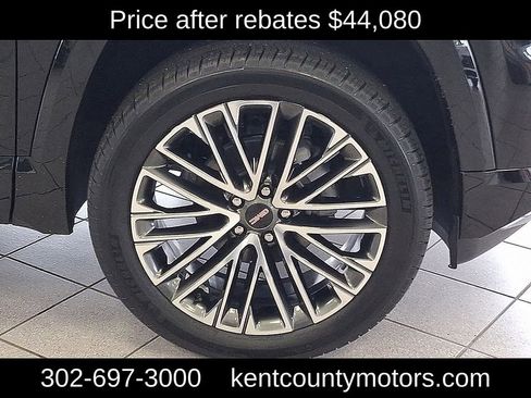 New 2026 GMC Terrain Denali w/ LPO, Black Badging Package image 11