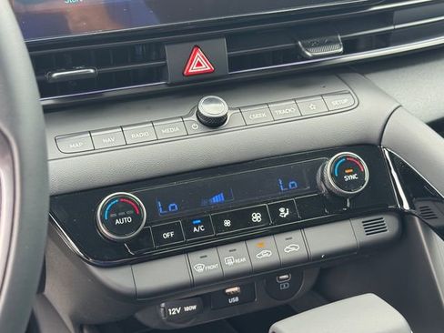 New 2026 Hyundai Elantra Sport FWD image 28