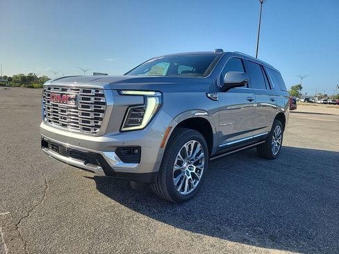New 2026 GMC Yukon Denali image 2
