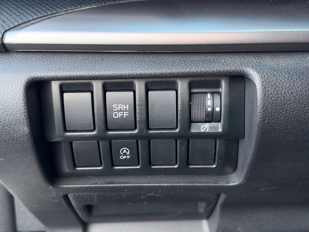 Used 2021 Subaru Forester Premium AWD/4WD image 21
