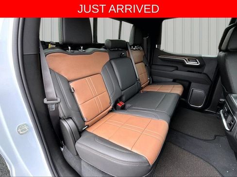 New 2026 Chevrolet Silverado 1500 High Country w/ Technology Package AWD/4WD image 6
