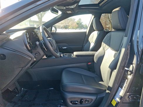 Used 2025 Lexus RX 350 Premium image 14