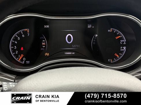 Used 2018 Jeep Grand Cherokee Limited AWD/4WD image 11