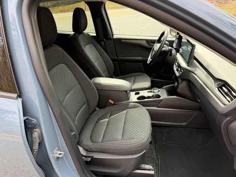 Used 2025 Ford Escape Active w/ Tech Pack #1 image 17