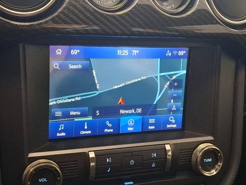 Used 2020 Ford Mustang Shelby GT500 w/ Carbon Fiber Track Pack image 15