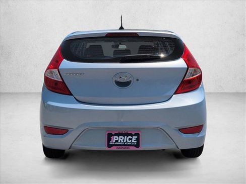 Used 2013 Hyundai Accent GS FWD image 7