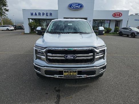 New 2025 Ford F150 Lariat w/ Equipment Group 501A Mid image 9