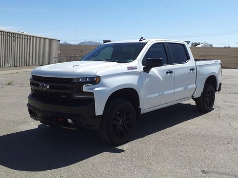 Used 2021 Chevrolet Silverado 1500 LT Trail Boss w/ Bed Protection Package image 20