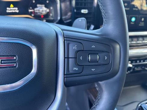 Used 2025 GMC Sierra 1500 Elevation w/ Preferred Package image 21