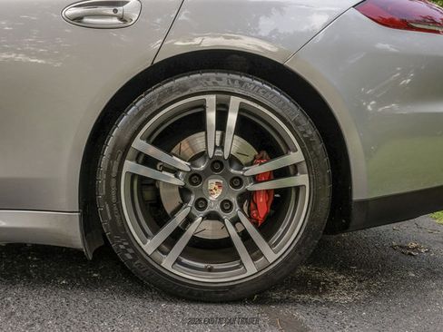 Used 2016 Porsche Panamera GTS AWD/4WD image 92