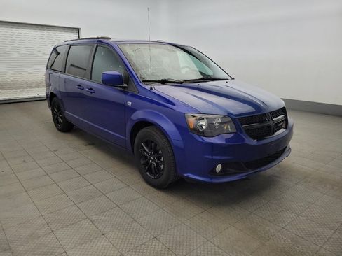 Used 2019 Dodge Grand Caravan SE FWD image 13