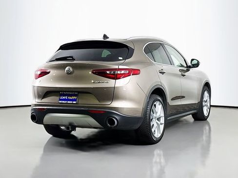 Used 2019 Alfa Romeo Stelvio Ti Lusso w/ Quick Order Package 22X Lusso image 7