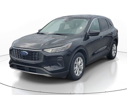 Used 2024 Ford Escape Active FWD image 3