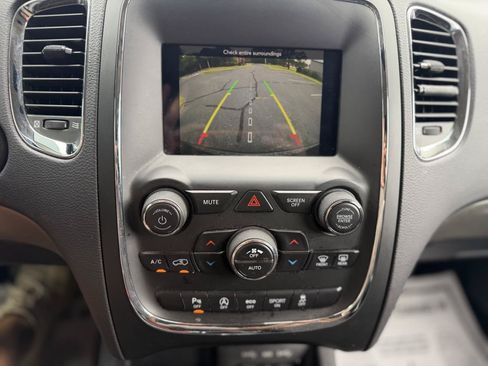Used 2018 Dodge Durango SXT w/ Quick Order Package 2BB AWD/4WD image 16