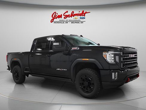 Used 2023 GMC Sierra 2500 AT4 w/ AT4 Premium Plus Package image 2