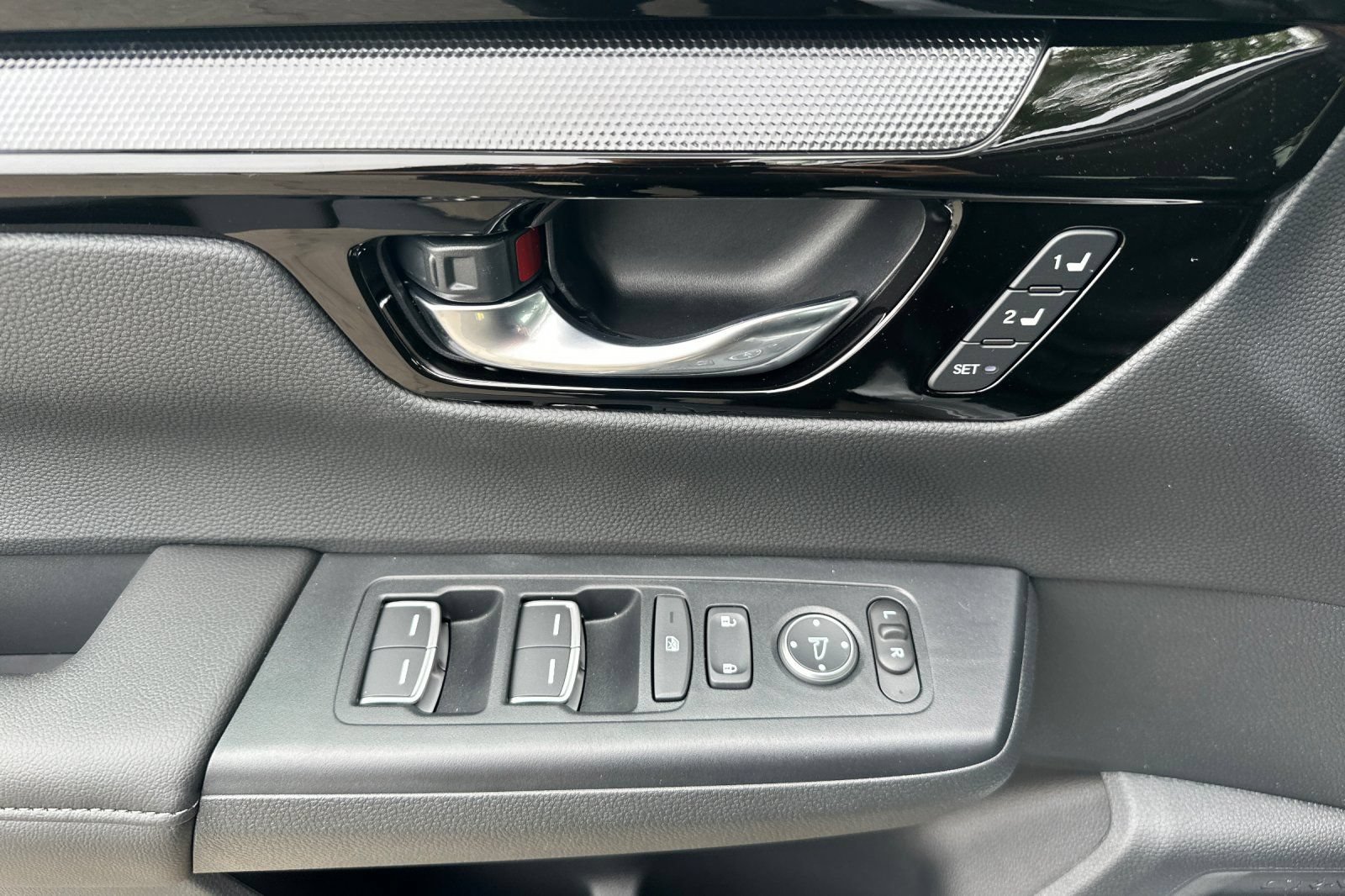 Certified 2026 Honda CR-V EX-L image 10