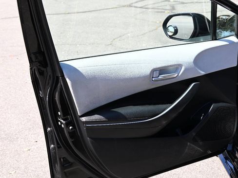 Used 2021 Toyota Corolla SE w/ Carpet Mat Package (TMS) FWD image 13