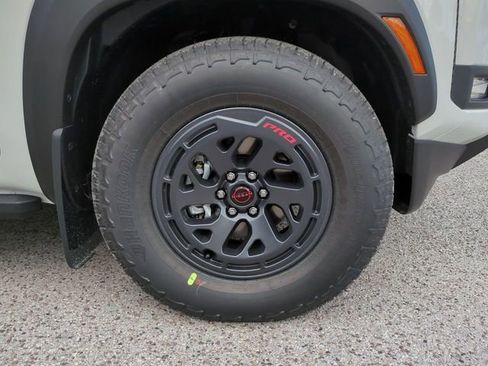 New 2026 Nissan Frontier Pro-X w/ Tow Package image 11