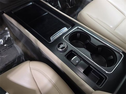 Used 2023 Lincoln Corsair FWD image 22