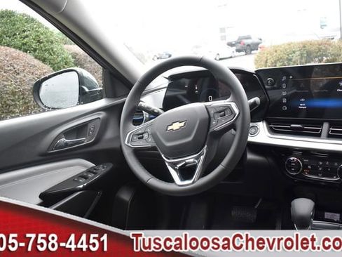 New 2026 Chevrolet Trax LT w/ Driver Confidence Package image 17