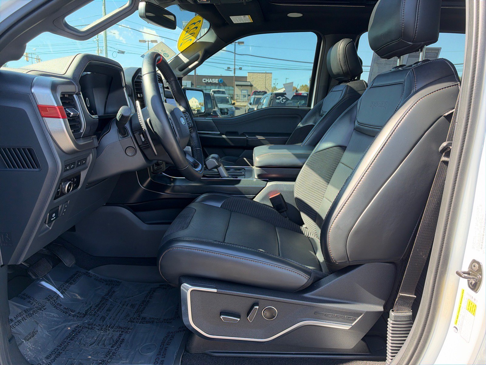 Used 2023 Ford F150 Raptor w/ Raptor 37 Performance Package AWD/4WD image 7