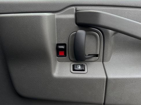 Used 2020 Chevrolet Express 3500 LS w/ Cold Climate Package image 21