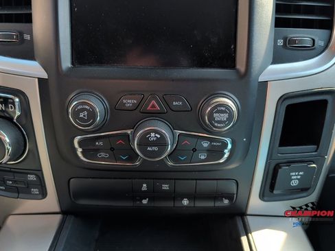Used 2018 RAM 1500 Outdoorsman AWD/4WD image 14