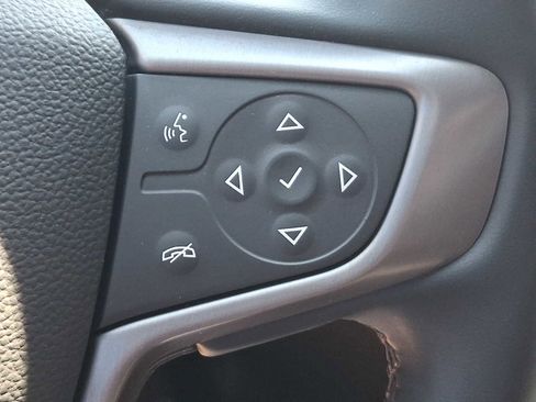 Certified 2023 GMC Acadia AT4 AWD/4WD image 25