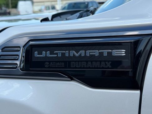 New 2025 GMC Sierra 2500 Denali Ultimate image 10