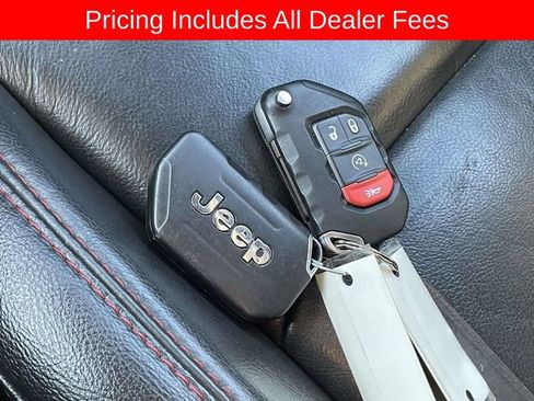 Used 2020 Jeep Gladiator Rubicon AWD/4WD image 39