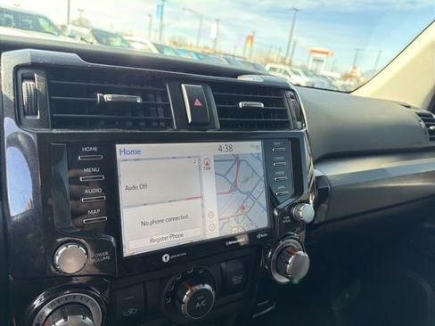 Used 2023 Toyota 4Runner TRD Off-Road Premium w/ Moonroof Package AWD/4WD image 20