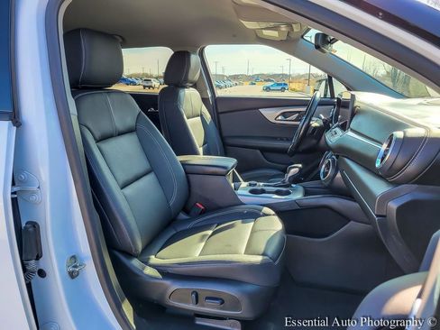 Used 2023 Chevrolet Blazer LT image 33