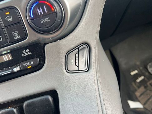 Used 2015 Chevrolet Tahoe LT w/ Luxury Package image 28