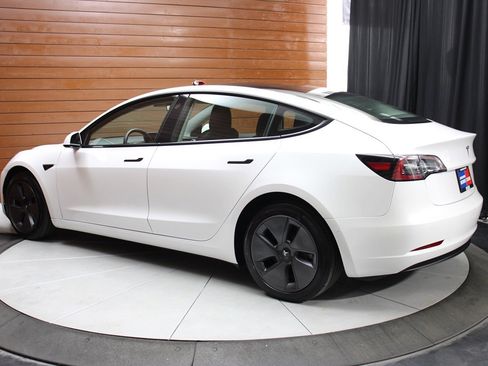Used 2022 Tesla Model 3 Long Range AWD/4WD image 10