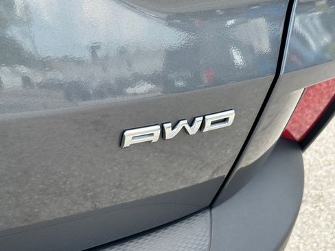Used 2025 Ford Escape ST-Line AWD/4WD image 11