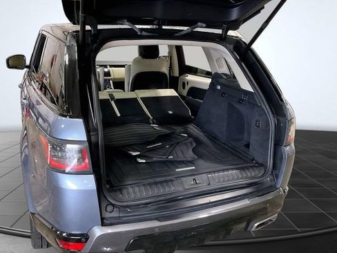 Used 2019 Land Rover Range Rover Sport HSE AWD/4WD image 6
