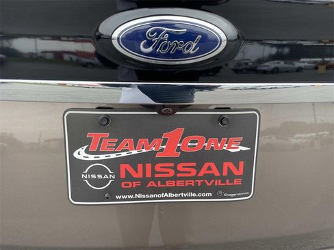 Used 2019 Ford Edge SEL w/ Equipment Group 201A image 28