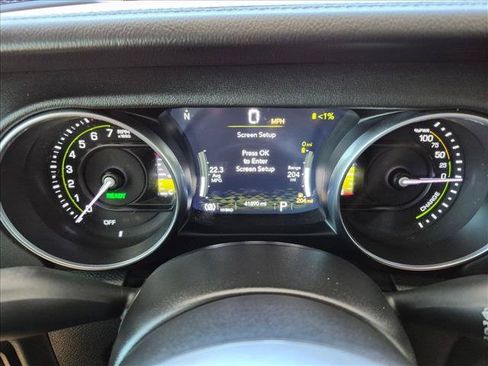 Used 2023 Jeep Wrangler Unlimited Sahara w/ Cold Weather Group AWD/4WD image 12