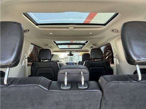 Used 2018 Chrysler Pacifica Limited FWD image 24