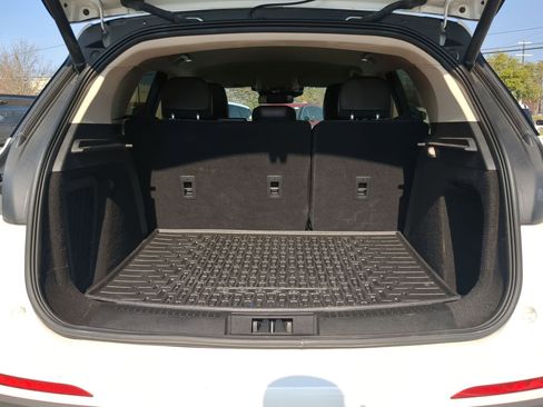 Used 2024 Lincoln Corsair Reserve image 22