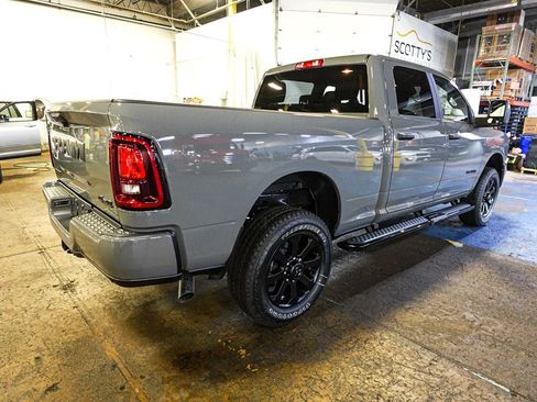 New 2026 RAM 2500 Big Horn AWD/4WD image 7