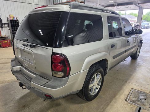Used 2005 Chevrolet TrailBlazer EXT 4WD w/ LS Preferred Equipment Group image 8