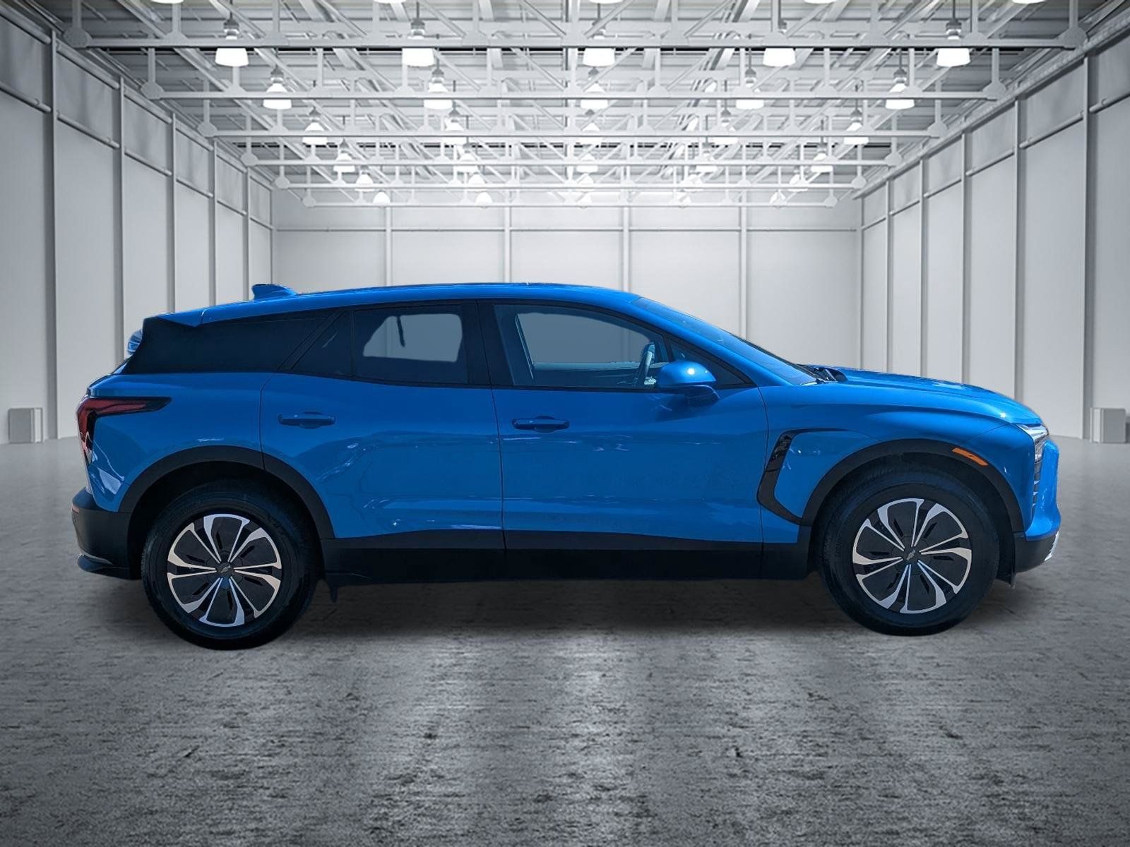 Used 2026 Chevrolet Blazer EV LT AWD/4WD image 6
