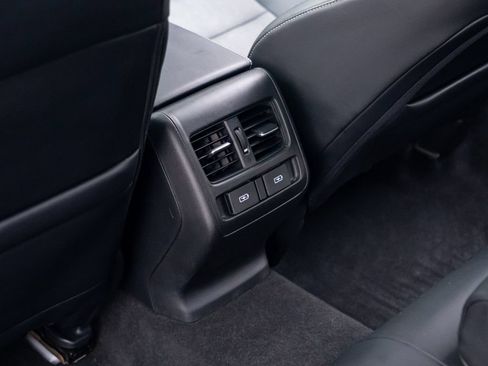 Used 2018 Honda Accord Sport image 19