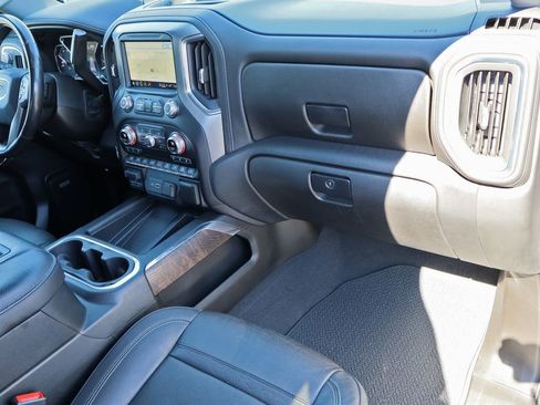 Used 2021 GMC Sierra 1500 Denali w/ Denali Ultimate Package image 32