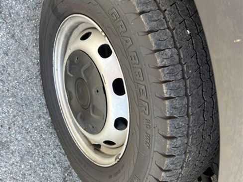 Used 2019 Ford Transit 250 148 High Roof Extended image 28